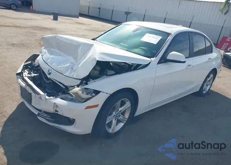 2013 BMW 328I из США, поврежденный, VIN WBA3A5C57DF353835